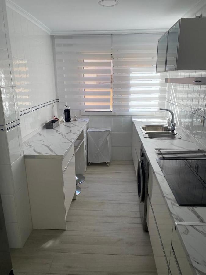 Precioso apartamento a 50 metros de la playa Melilla Exterior foto