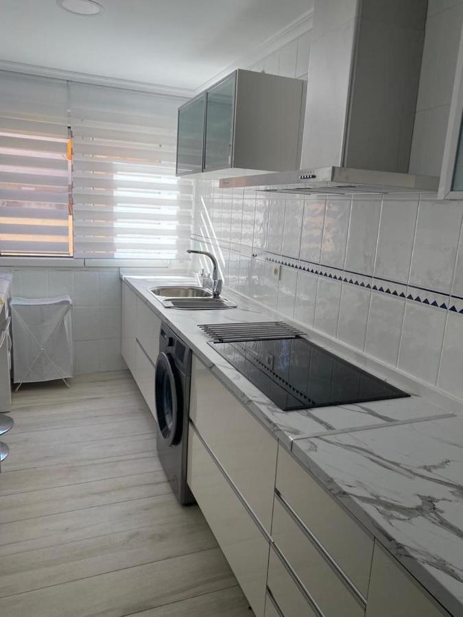 Precioso apartamento a 50 metros de la playa Melilla Exterior foto